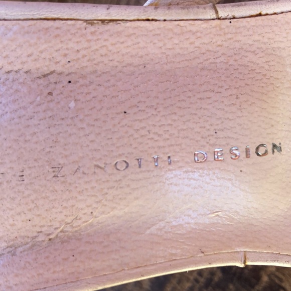 Giuseppe Zanotti Design white sandal heels size 7.5 - Picture 7 of 9